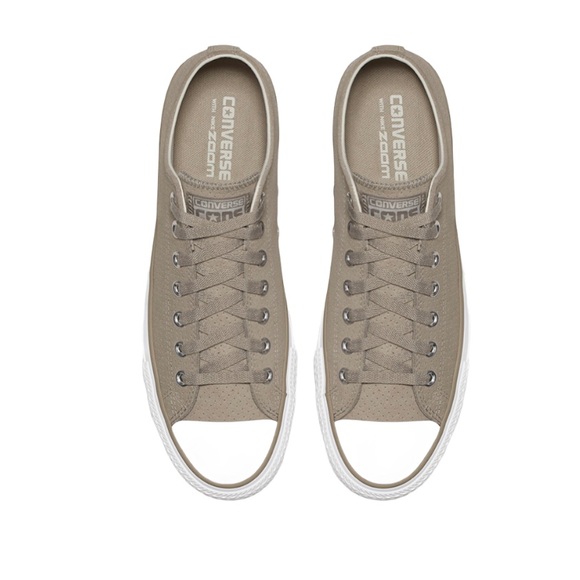 Converse All Stars Suede Low Top Sneakers
